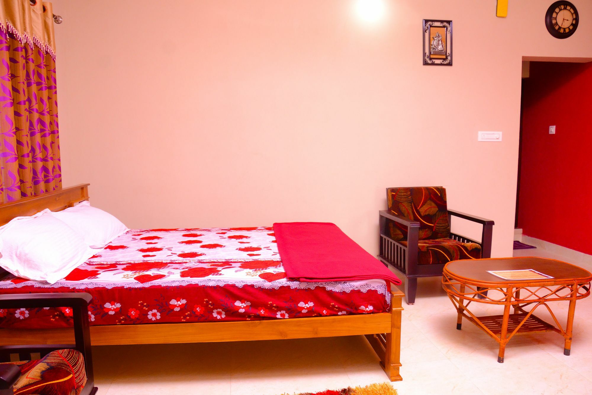 Coorg Girinivas Deluxe Homestay-Wi-Fi Madikeri Exterior foto